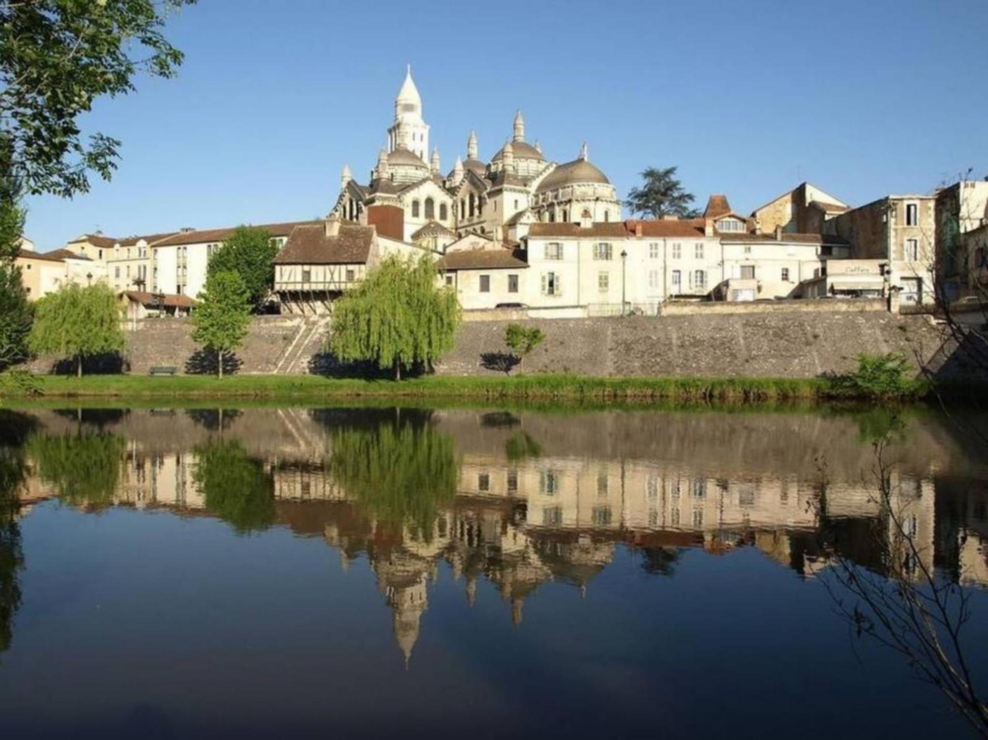 Appartement En Centre Ville Historique Périgueux Εξωτερικό φωτογραφία